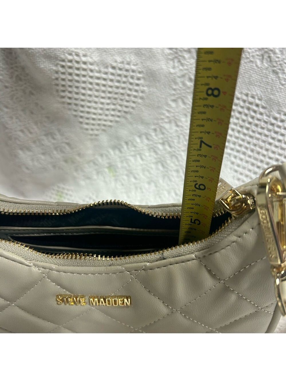Steve Madden Cream and Gold Crossbody Purse Half Moon Shape - Picture 11 of 11